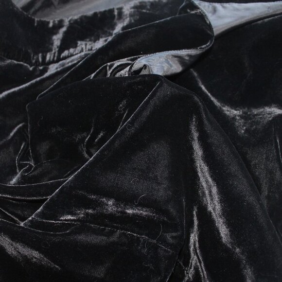 Dalia Collection | Gorgeous Black Velvet Skirt Size 8 | Excellent Condition - Picture 12 of 16